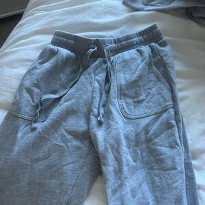 Women’s grey sweatpants